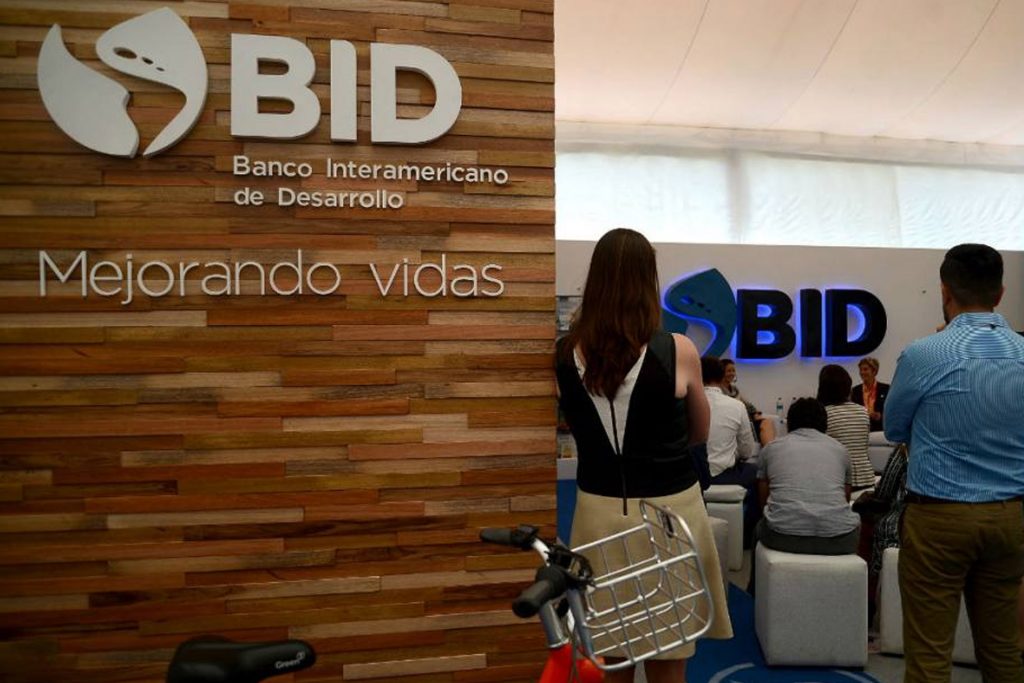 El BID quiere medir el tráfico aéreo en Centroamérica y el Caribe
