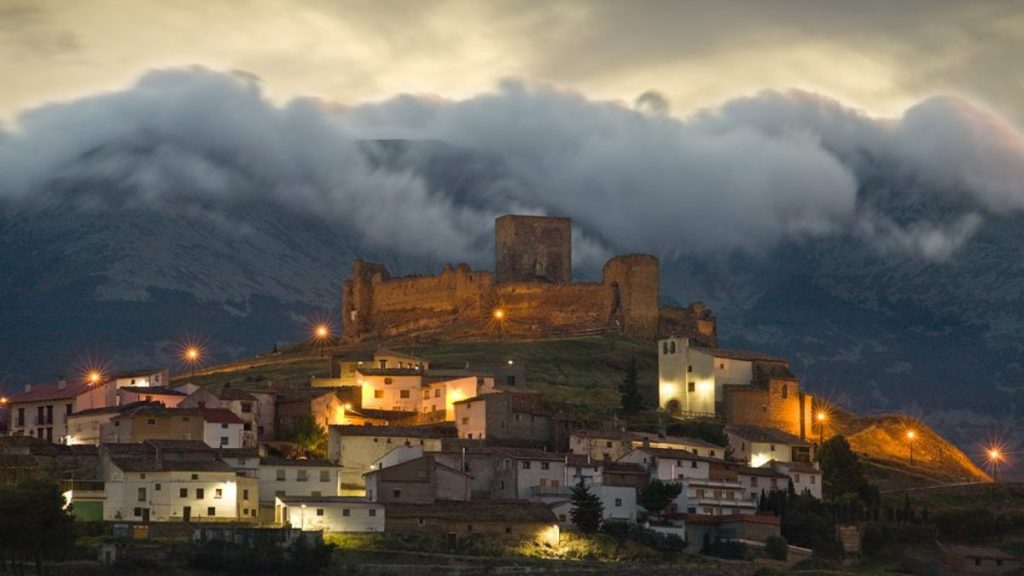 Turismo de brujería en Trasmoz, el último pueblo maldito y excomulgado de España