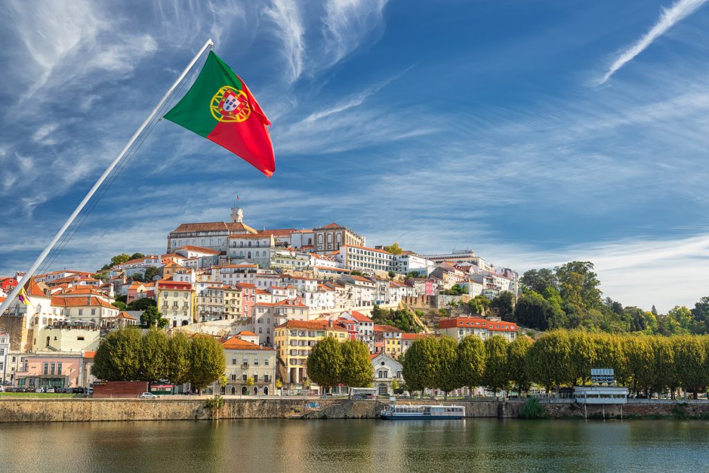 Portugal decreta cuarentena para británicos no vacunados