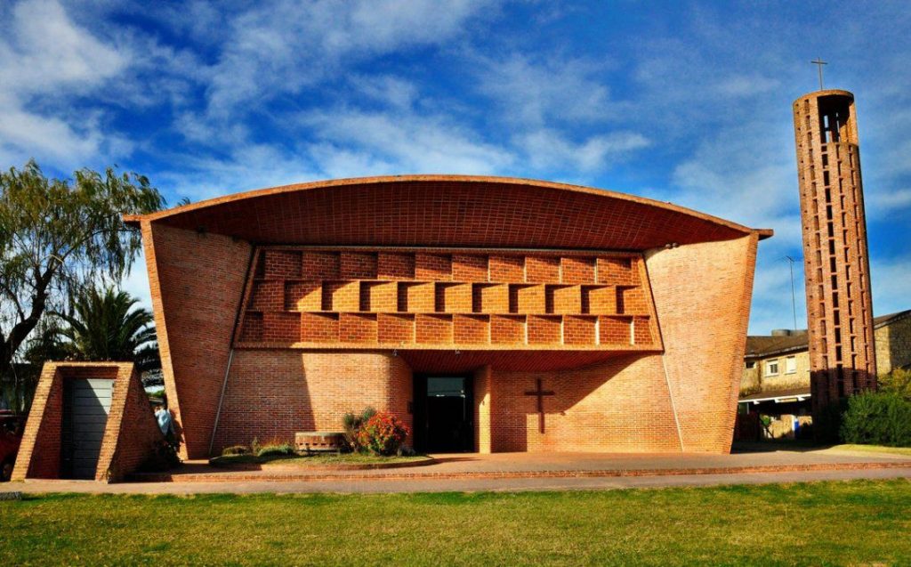 La Unesco declara a la parroquia Cristo Obrero de Uruguay, patrimonio mundial