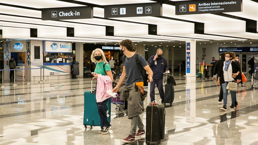 Argentina recibió 585.323 turistas extranjeros en el mes de abril