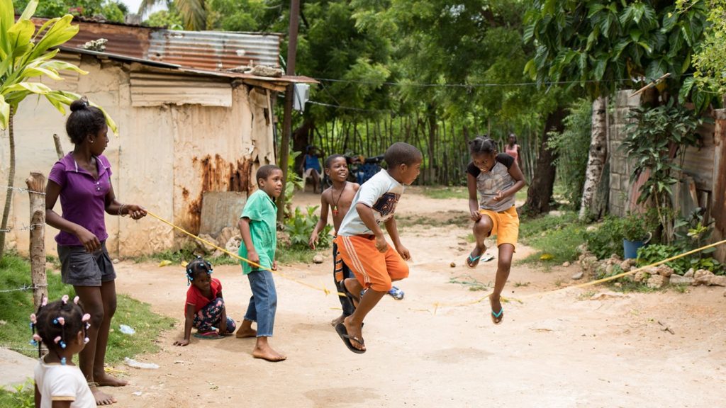 OMT y Save the Children se asocian para impulsar la educación en Centroamérica y el Caribe