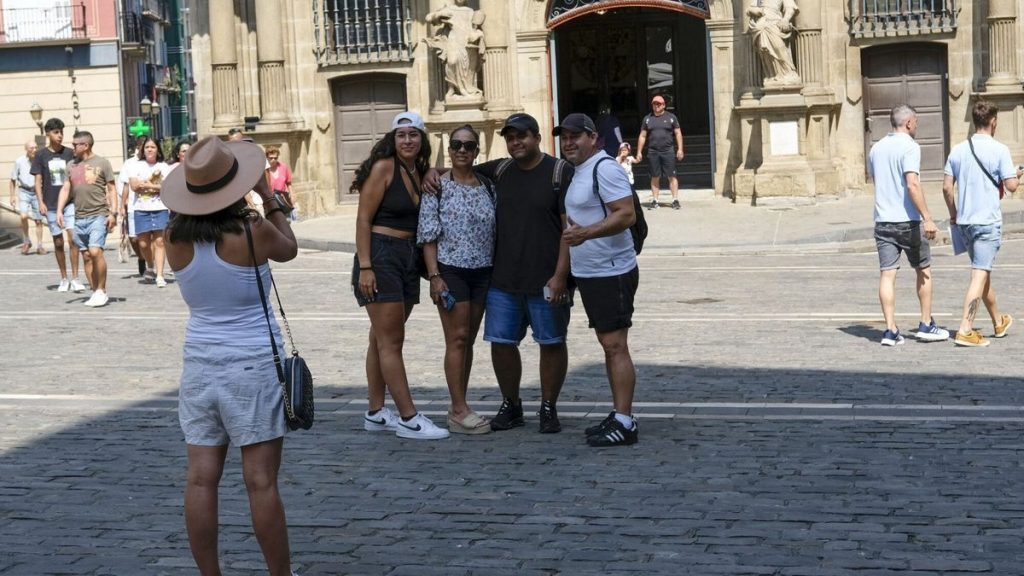 Pamplona se recupera turisticamente con las visitas extranjeras