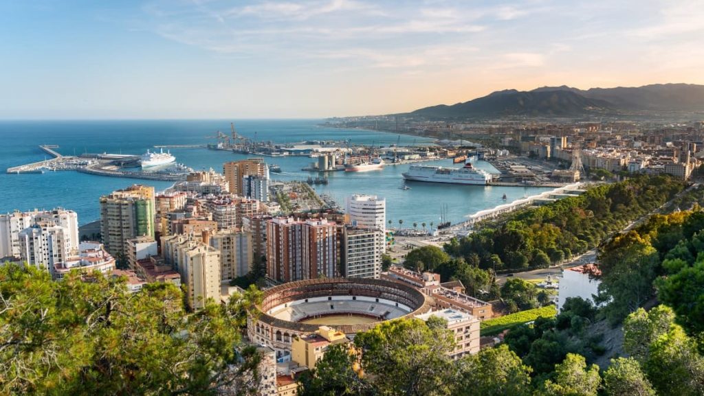 Málaga se prepara para recibir a la élite del turismo internacional