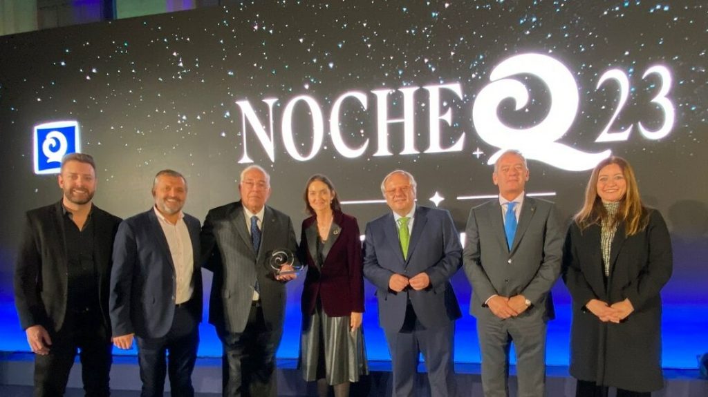 El restaurante Timón de Roche recibió el premio Q de calidad turística