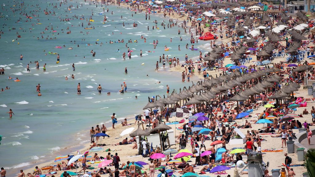 España se prepara para una temporada alta durante el verano