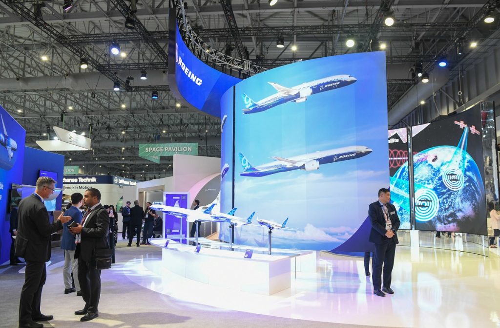Boeing triunfa en el Dubai Airshow 2023, mientras Airbus sufre un revés en ventas