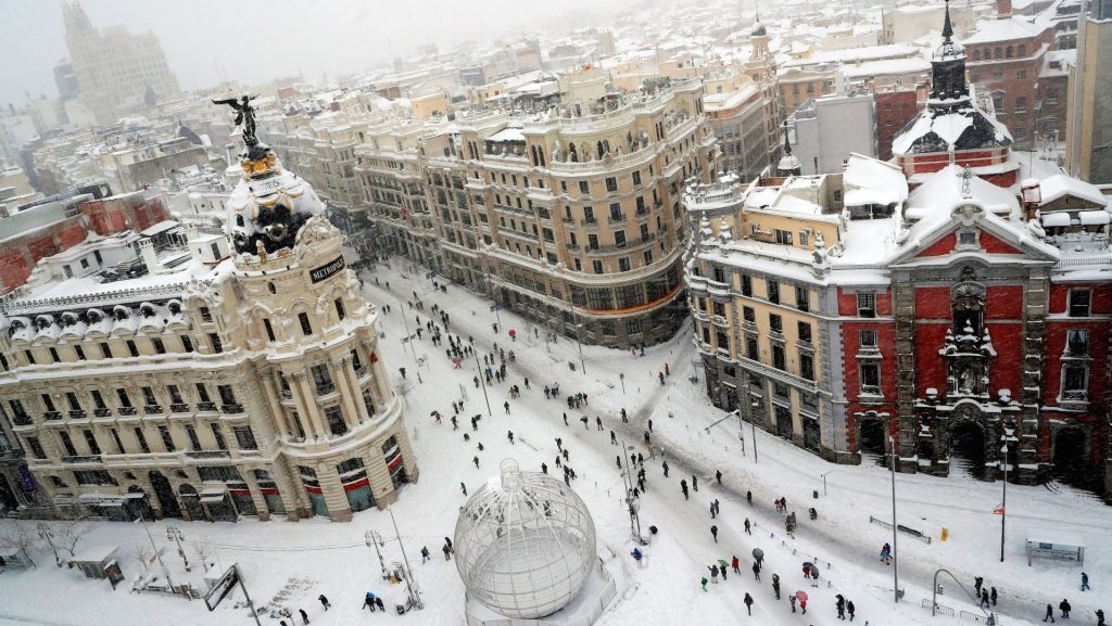 Las aerolíneas ofrecerán más asientos para viajar a España durante este invierno