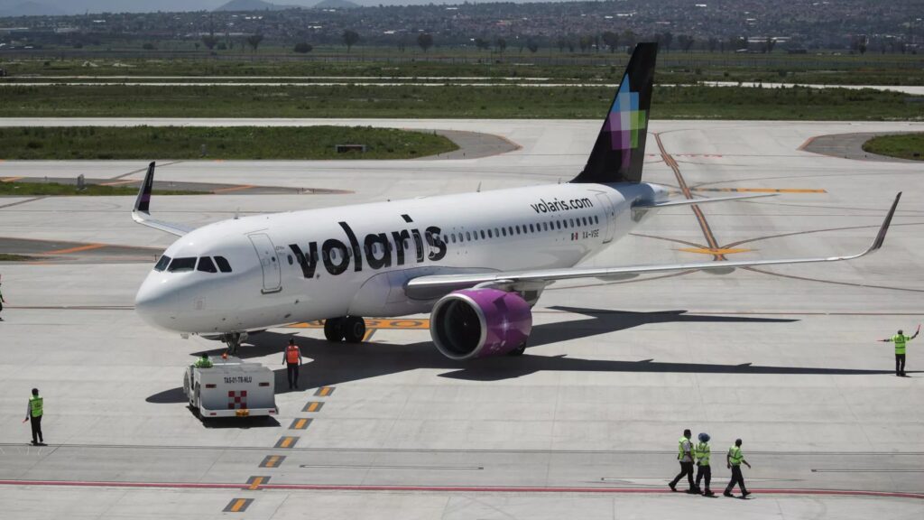 Iberia y Volaris firman acuerdo de código compartido para ampliar conectividad