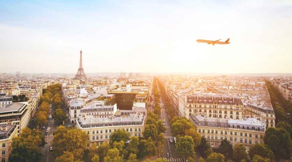 Francia rompe récords en turismo: ¿El auge del sector será sostenible?