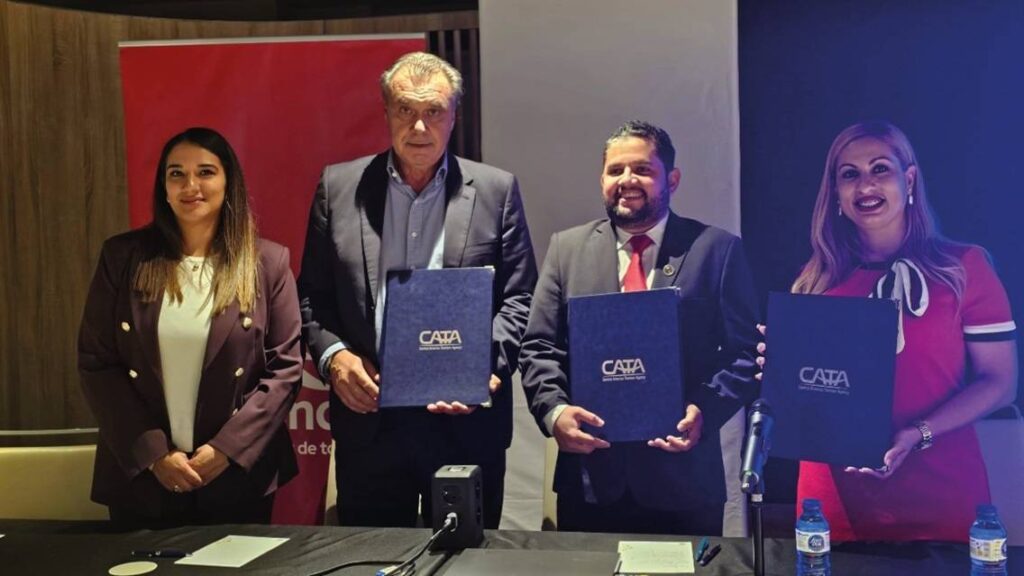 Centroamérica y España forjan una alianza estratégica para impulsar el turismo en 2025