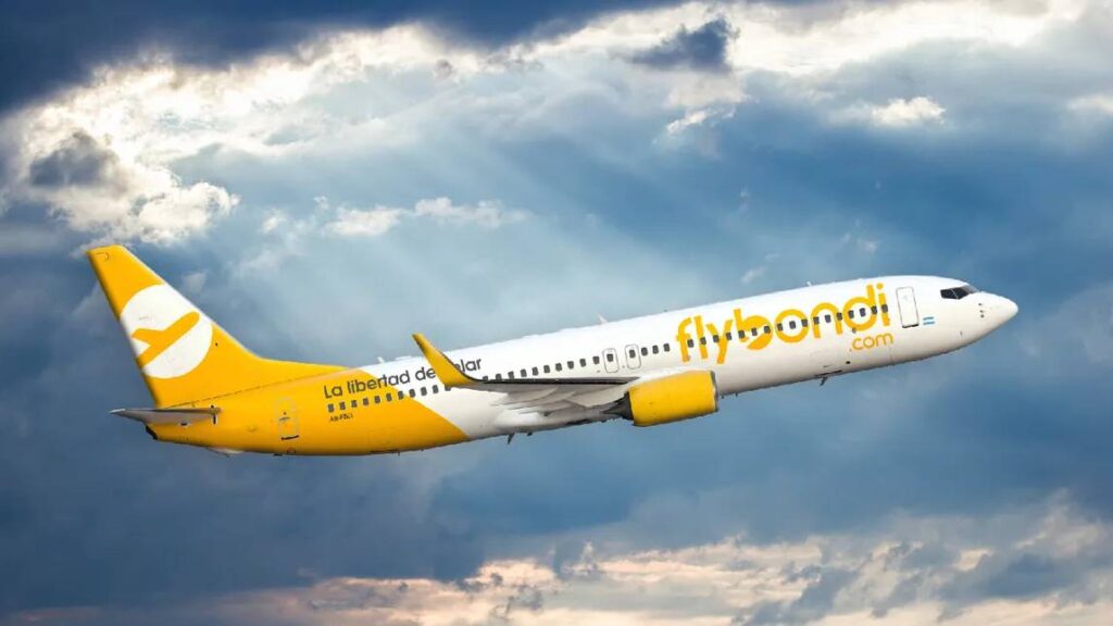 Flybondi rompe el monopolio y ofrecerá servicios de handling a otras aerolíneas