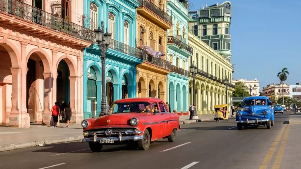 Crisis en Cuba: el país facilita visas a mexicanos para impulsar el turismo