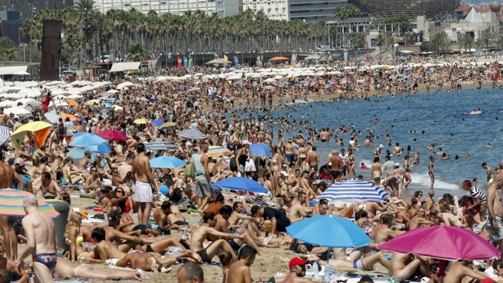 España: la dependencia del turismo generó que se pierdan 200.000 puestos de trabajo