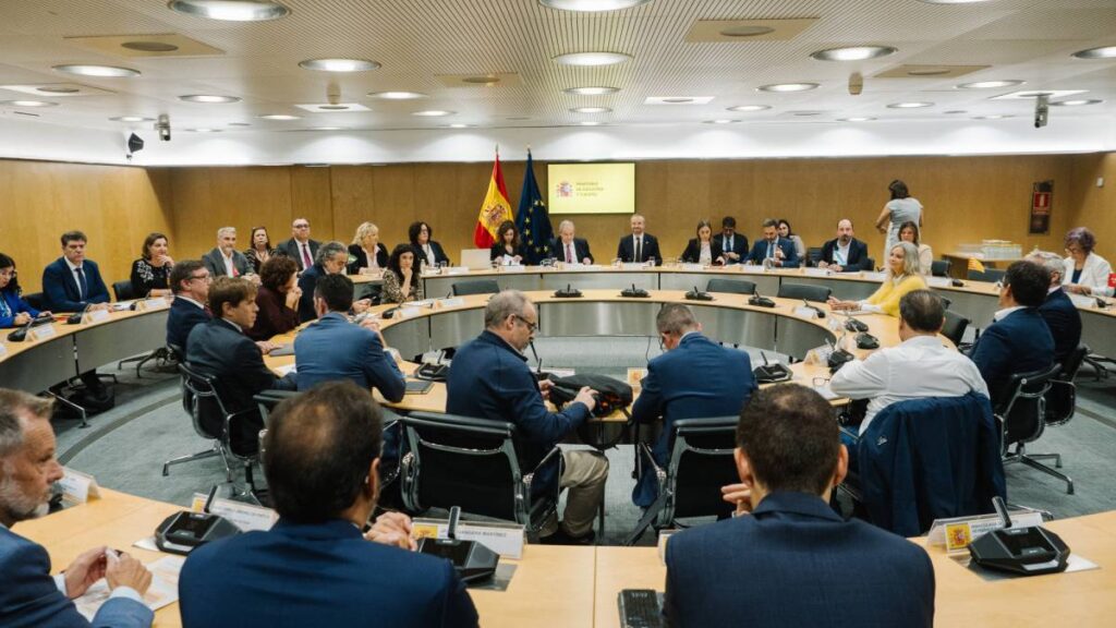 Turismo responsable: la nueva prioridad de España según el sector y el Gobierno