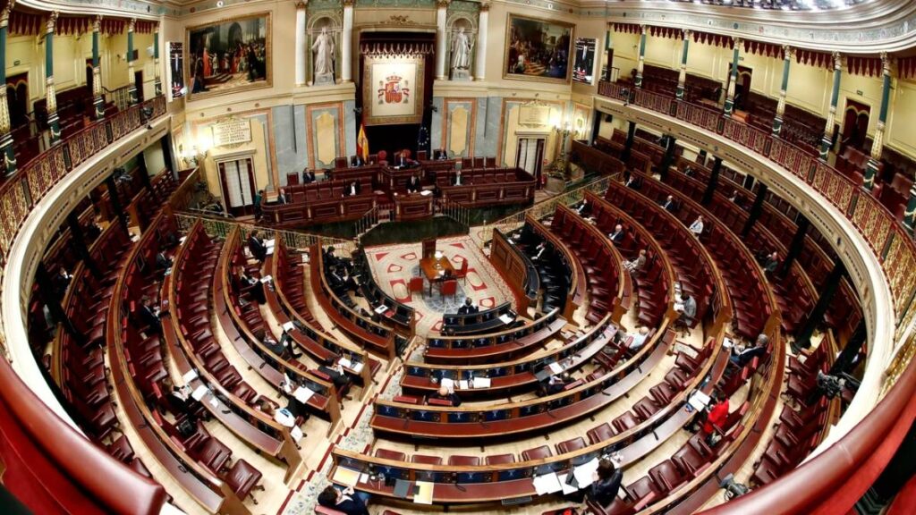 El Congreso de Madrid exige a Interior suspender el Decreto 933/2021