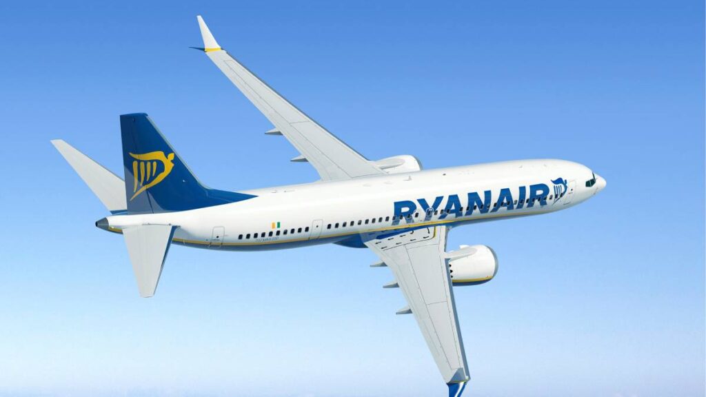 Ryanair elimina las tarjetas de embarque físicas para avanzar en la digitalización 