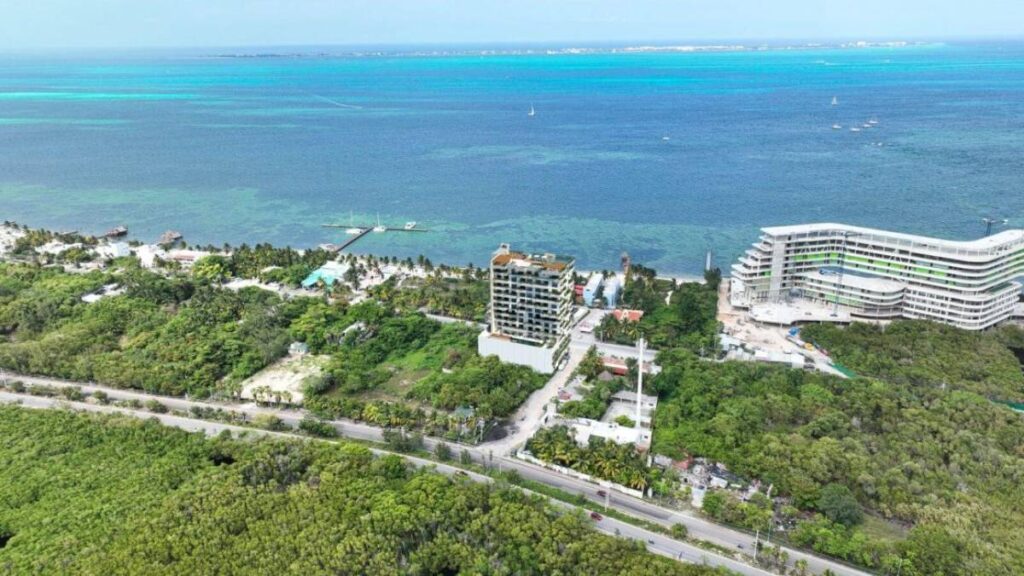 El corredor Cancún-Costa Mujeres genera un auge en la construcción de viviendas