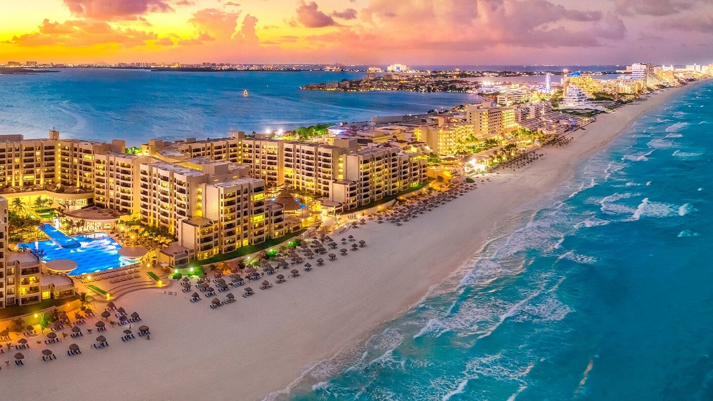 Caribe mexicano espera superar los 20 millones de turistas impulsado por la crisis en Cuba y Jamaica