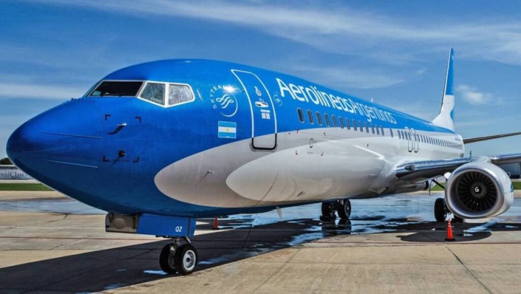 Aerolíneas Argentinas y sindicatos llegaron a un acuerdo, para dar por finalizado el conflicto gremial