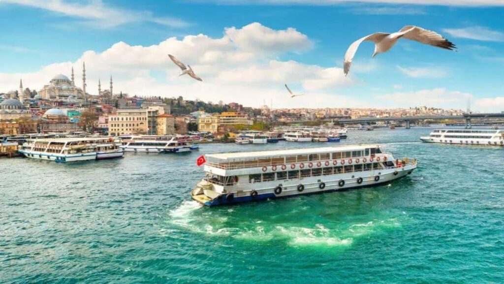 Estambul, el destino que cautiva a turistas: desafíos de la ciudad puente entre Europa y Asia