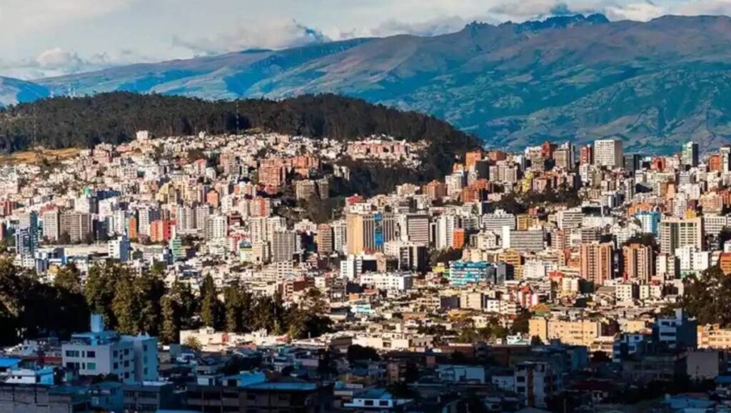 Quito apuesta por la sostenibilidad y la innovación para reactivar el turismo en época de crisis