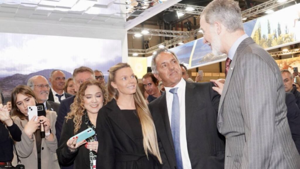 Scioli: «Vinimos a FITUR a destacar nuestra oferta turística»