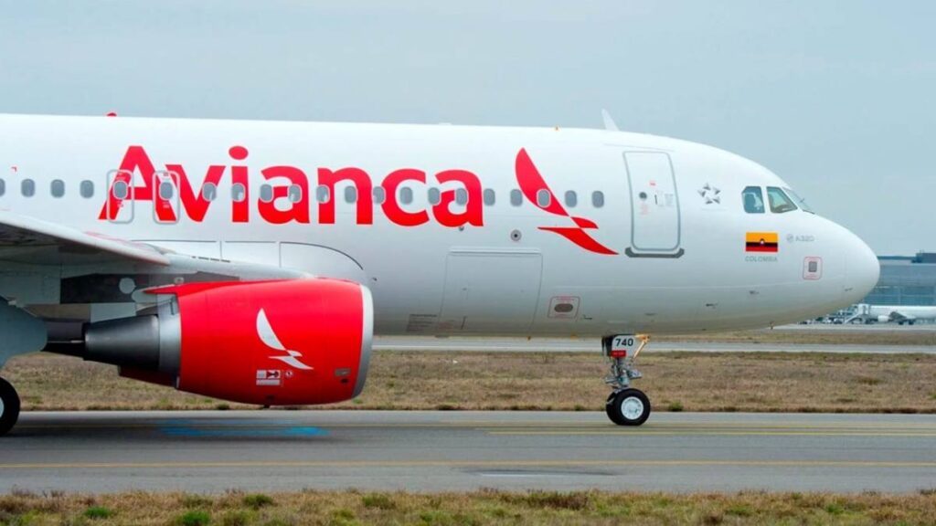 Avianca lanza nueva ruta directa entre Chicago y San Salvador