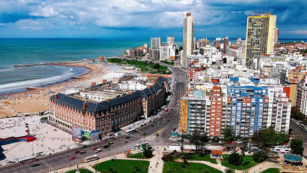 Enero cerró con casi cuatro millones de turistas en Mar del Plata y Córdoba