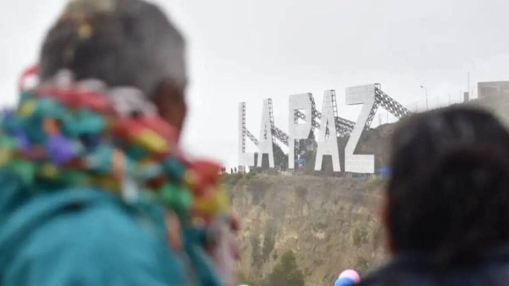 La Paz estrena un mirador al estilo de Hollywood: un nuevo ícono turístico