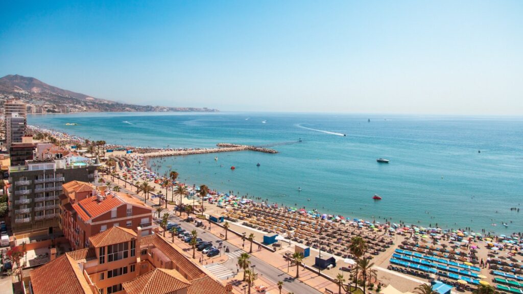 España suma nuevas habitaciones en un boom hotelero