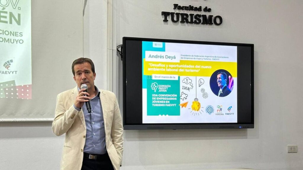 Andrés Deyá presentó en Neuquén el nuevo Foro de Turismo Deportivo para FIT 2026