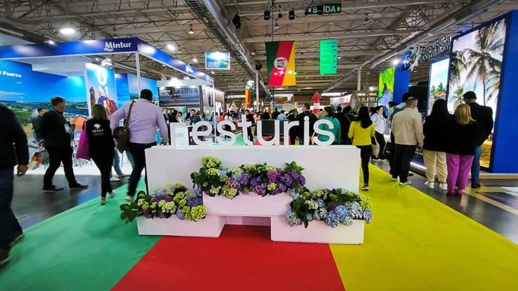 Festuris presenta una nueva identidad visual inspirada en la fuerza de las relaciones humanas