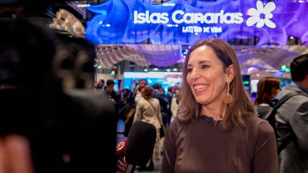 Canarias ajusta su mapa aéreo y apuesta a un turismo que deje más en destino