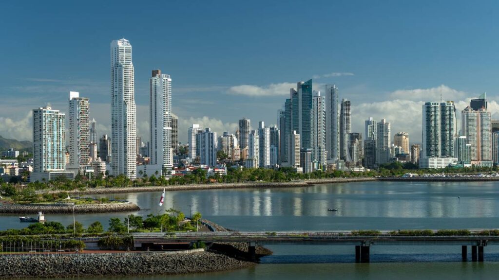 Panamá refuerza su presencia en Europa con café, gastronomía y seguridad