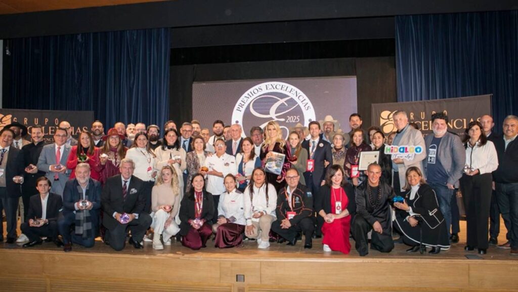 Los Premios Excelencias destacaron a figuras y proyectos del turismo y la gastronomía