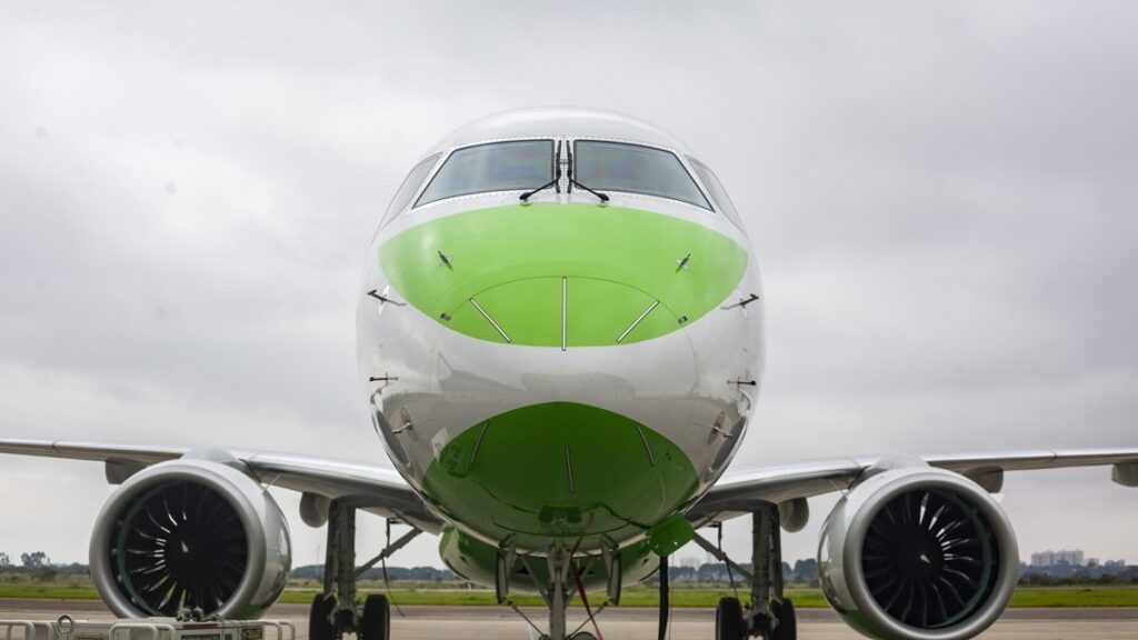 Binter retoma su ruta directa entre Almería y Gran Canaria para el verano