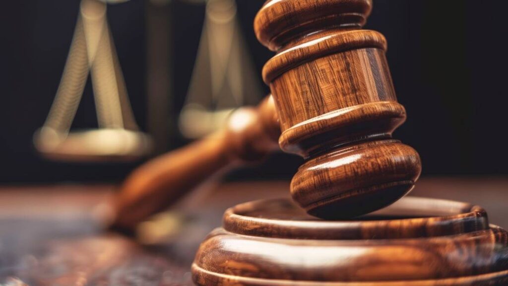 Booking defiende la legalidad de sus cláusulas ante demandas hoteleras en Europa