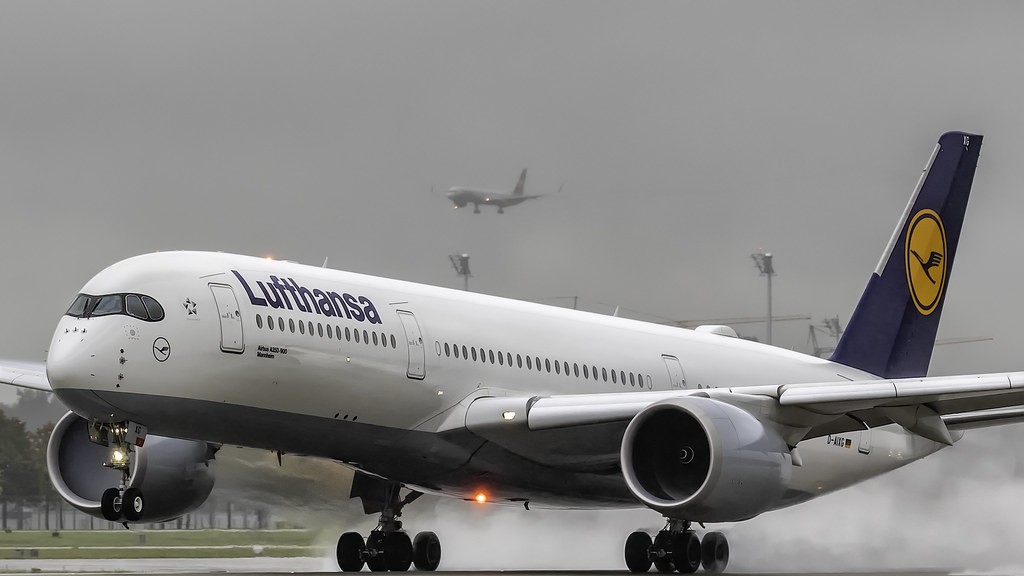 Lufthansa redujo su beneficio en 2025 y advierte sobre la incertidumbre geopolítica