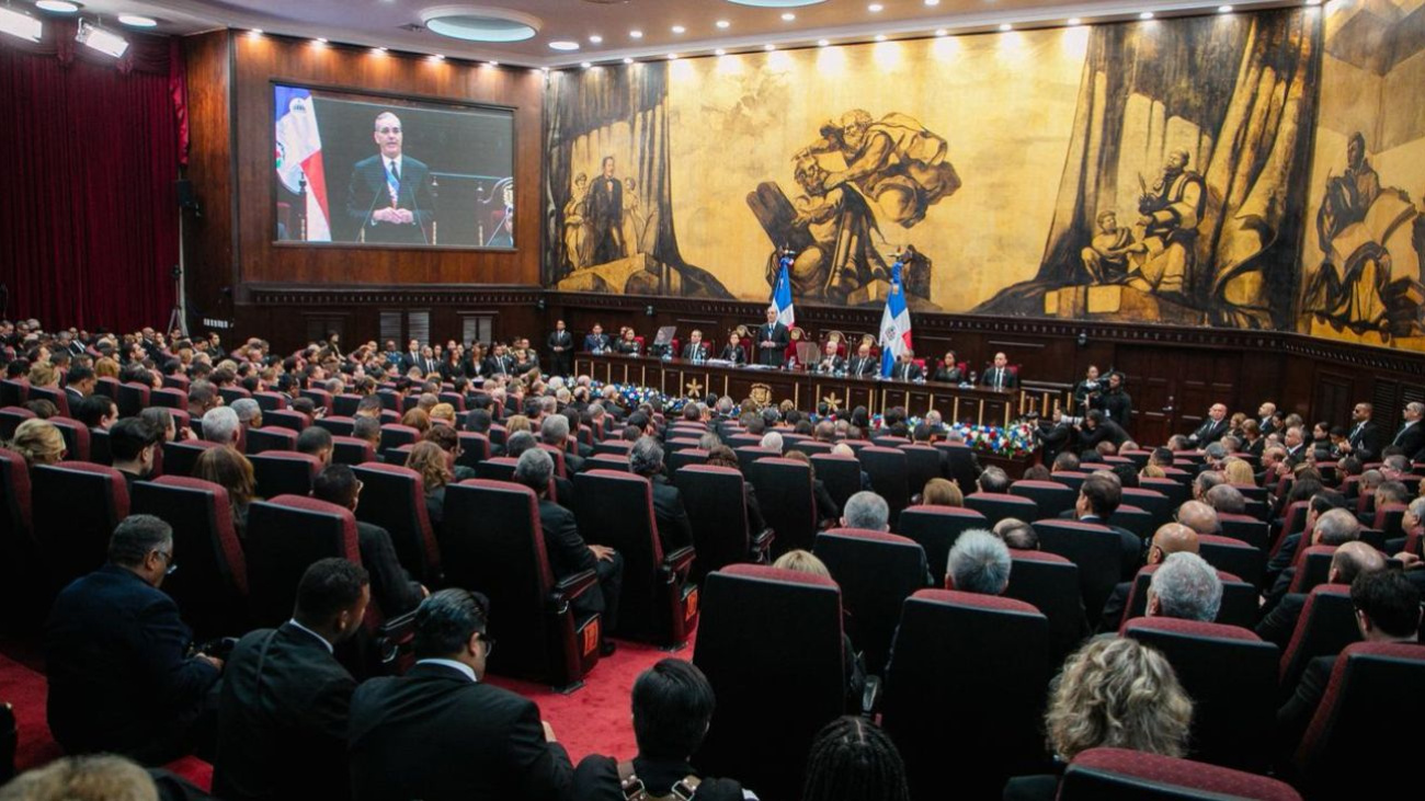 Luis Abinader destaca el récord turístico de R.D con más de 11,7 millones de visitantes