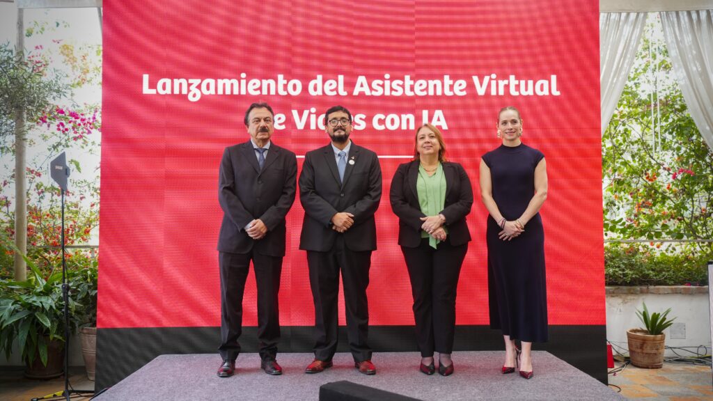 Mincetur y Promperú presentan el primer asistente virtual de viajes con IA en Sudamérica