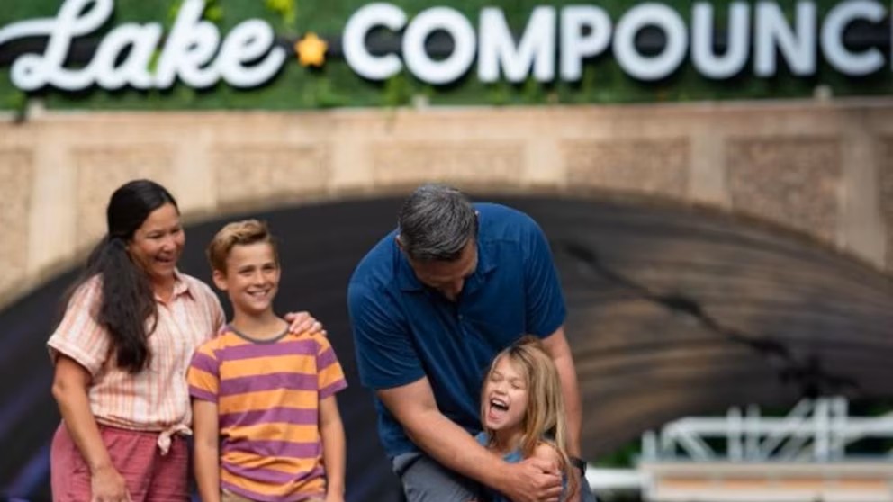 Lake Compounce celebra 180 años con nuevas atracciones, shows y experiencias gastronómicas