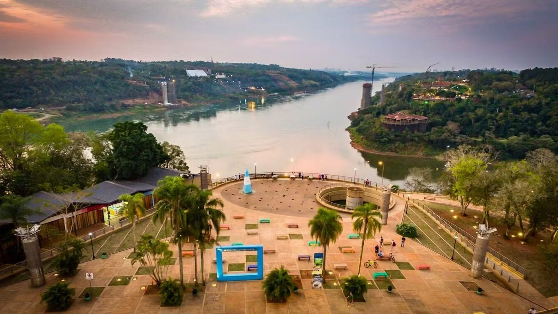 Triple Frontera: el destino donde convergen tres países y el turismo impulsa la economía regional