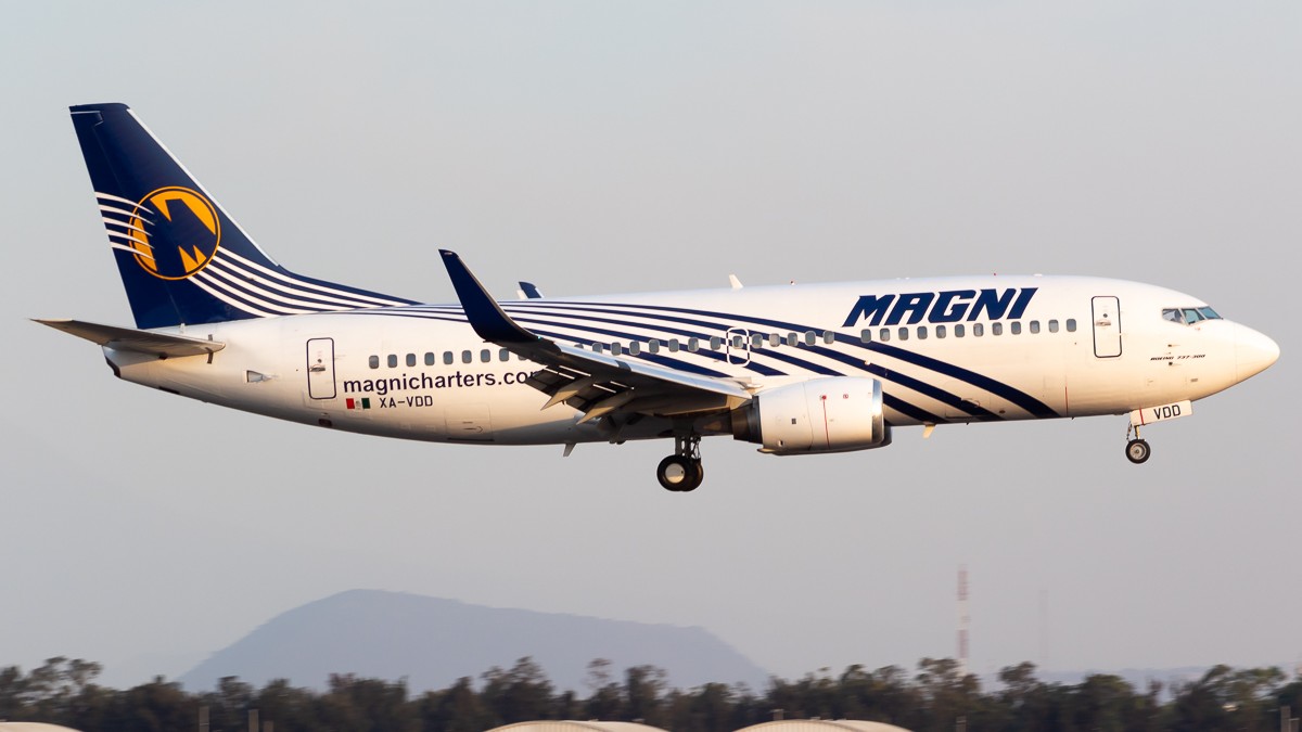 Crisis en la aviación charter: Magnicharters suspende operaciones y deja pasajeros varados