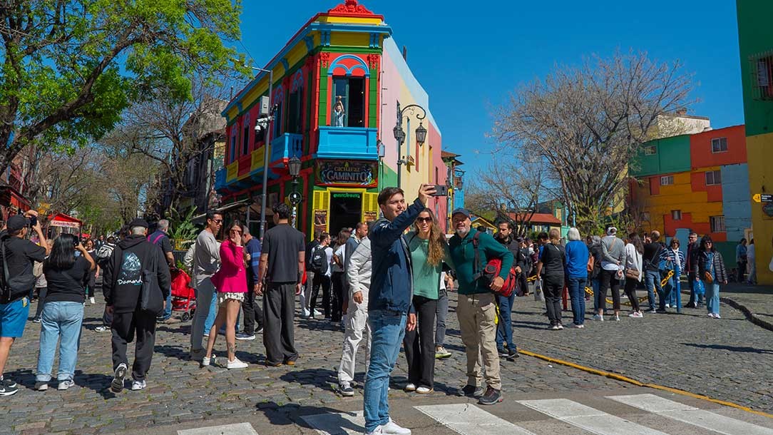 La Boca: arte, historia y fútbol en uno de los barrios más icónicos de Buenos Aires