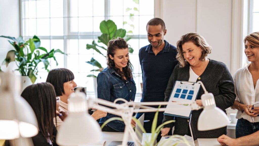 Mujeres que lideran: la mirada de María Lourdes Zambrana sobre el turismo en Bolivia
