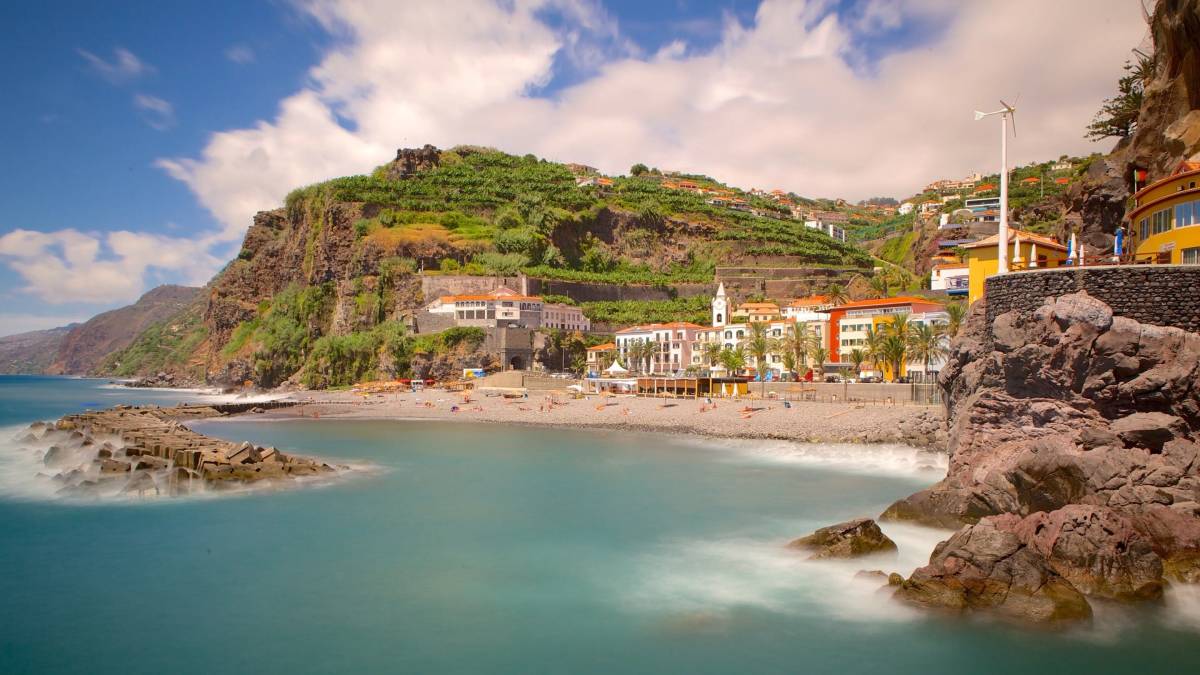 Madeira refuerza su conectividad con España para la temporada de verano