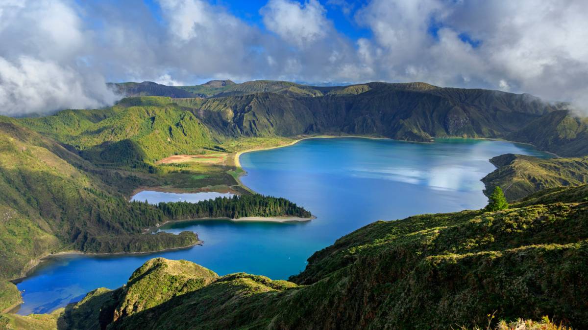 Azores: leve retroceso turístico en marzo, con señales positivas desde el mercado internacional