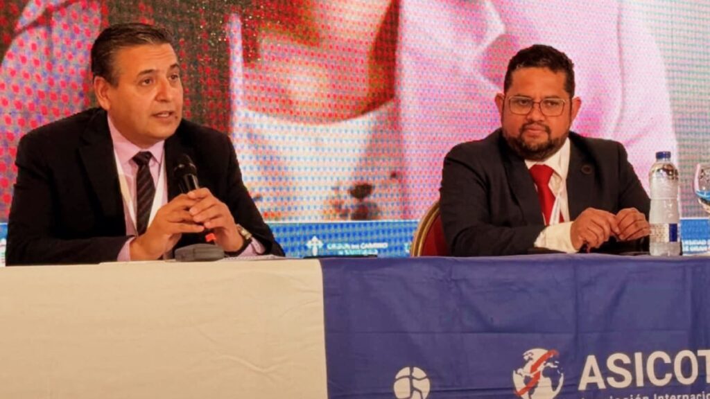 Ricardo Sosa disertó en España sobre imagen de destinos turísticos como lenguaje de cooperación