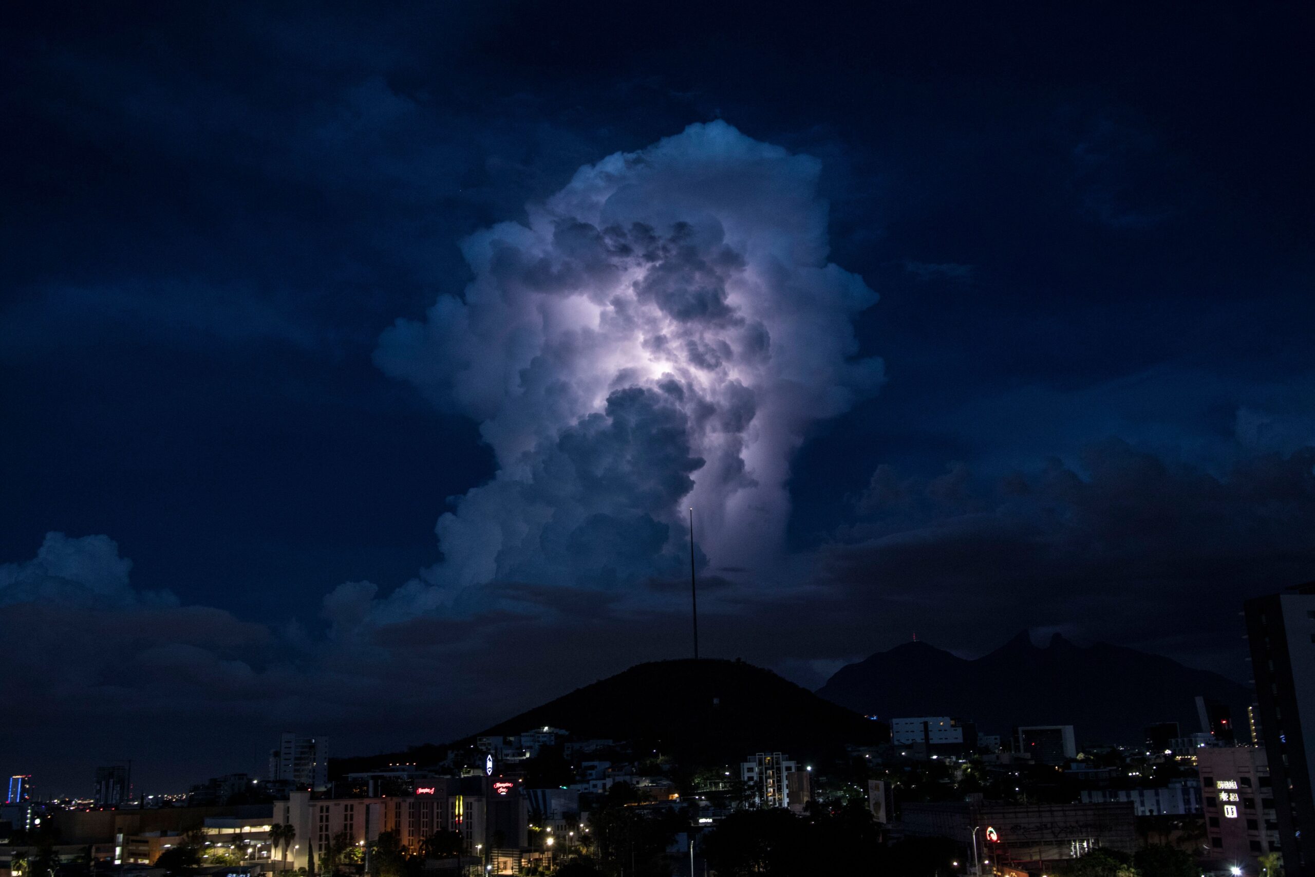 México en alerta por la tormenta tropical «Amanda»